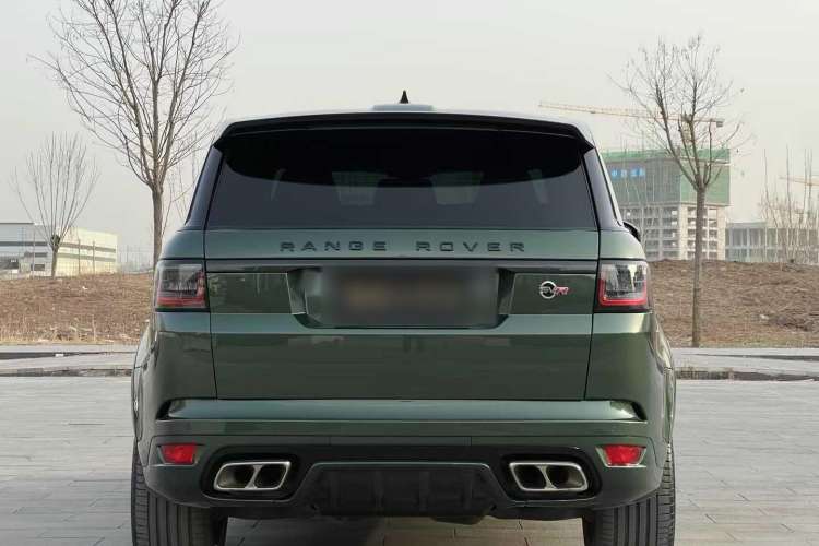 Used Land Rover Range Sport 2021 5.0 SC V8 SVR Racing Green Custom Edition Exterior 3