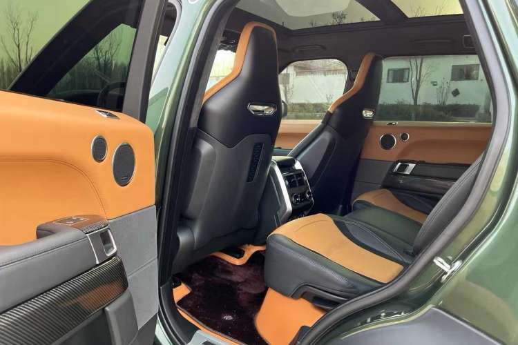 Used Land Rover Range Sport 2021 5.0 SC V8 SVR Racing Green Custom Edition Interior 5