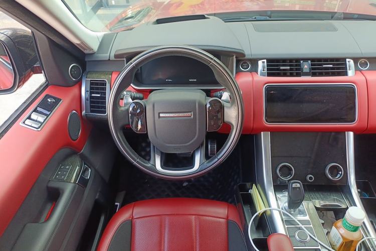 Used Land Rover Range Sport 2021 3.0 L6 YAO Black Edition Steering Wheel
