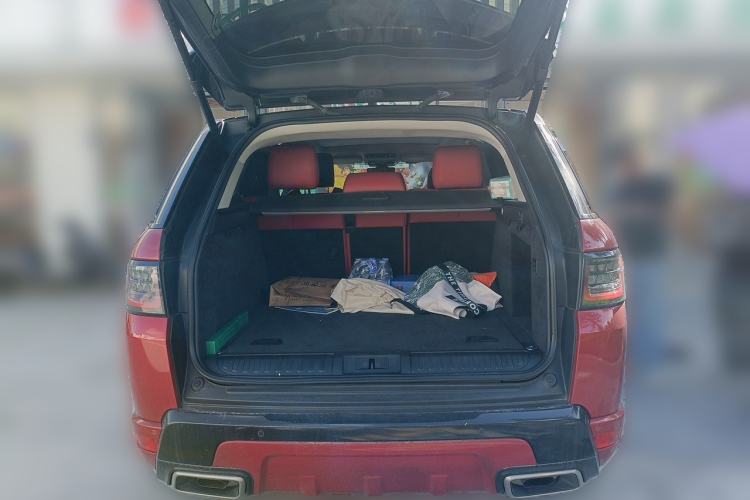 Used Land Rover Range Sport 2021 3.0 L6 YAO Black Edition Trunk