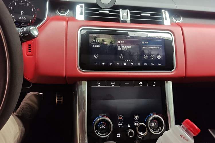 Used Land Rover Range Sport 2021 3.0 L6 HST Audio And AC Panel