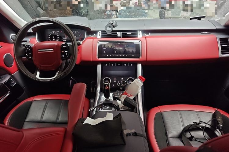 Used Land Rover Range Sport 2021 3.0 L6 HST Center Console
