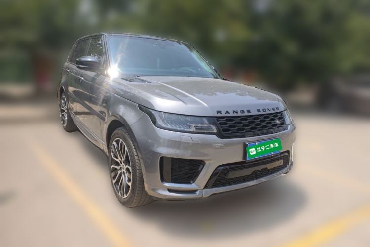 Used Land Rover Range Sport 2021 3.0 L6 YAO Black Edition Front Right 45 Deg
