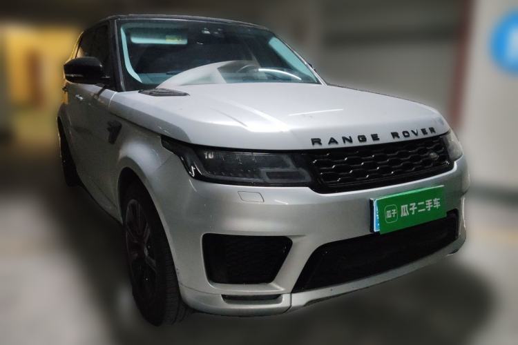 Used Land Rover Range Sport 2021 3.0 L6 YAO Black Edition Front Right 45 Deg