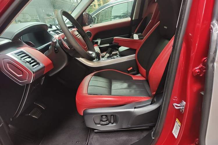 Used Land Rover Range Sport 2021 3.0 L6 HST Left Front Seat