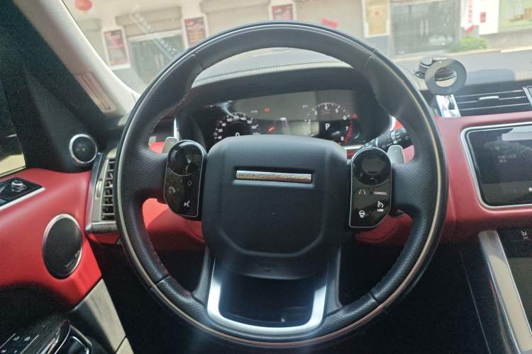 Used Land Rover Range Sport 2021 3.0 L6 YAO Black Edition Steering Wheel