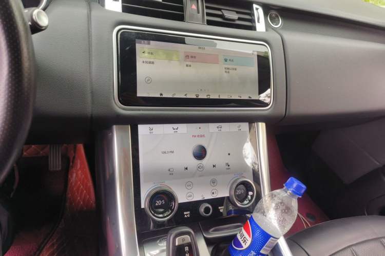 Used Land Rover Range Sport 2021 3.0 L6 SE Audio And AC Panel