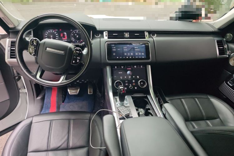 Used Land Rover Range Sport 2021 3.0 L6 YAO Black Edition Center Console