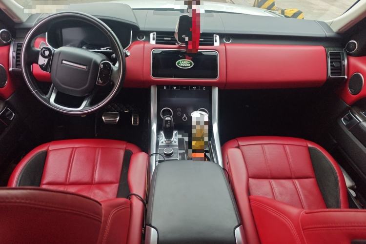 Used Land Rover Range Sport 2021 3.0 L6 YAO Black Edition Center Console