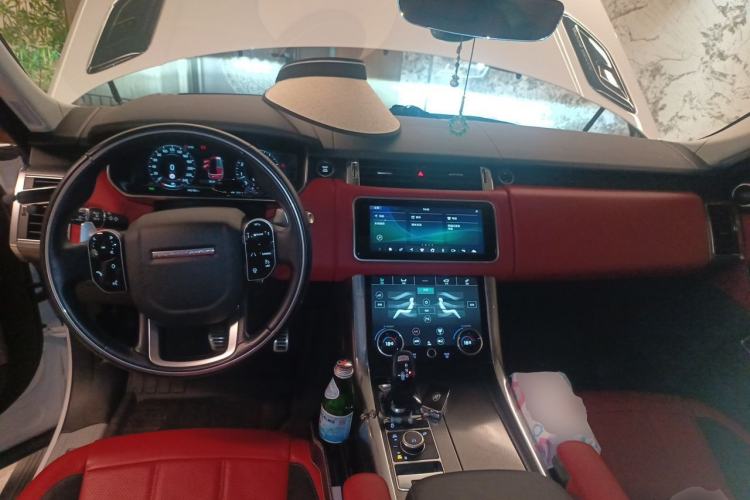Used Land Rover Range Sport  Center Console