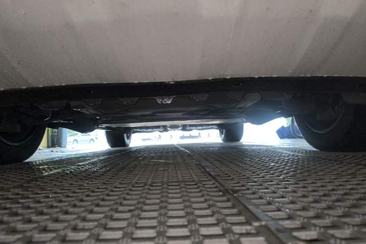 Used Land Rover Range Sport 2021 3.0 L6 YAO Black Edition Chassis Front