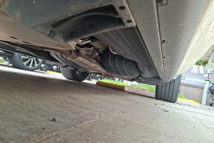 Used Land Rover Range Sport 2021 3.0 L6 YAO Black Edition Chassis Front Left