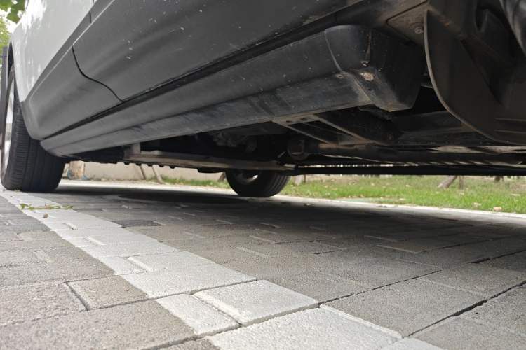 Used Land Rover Range Sport 2021 3.0 L6 SE Chassis Rear Left