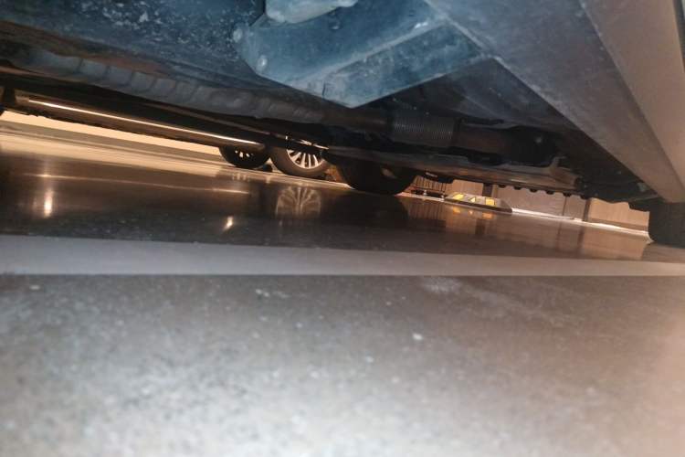 Used Land Rover Range Sport  Chassis Rear Right