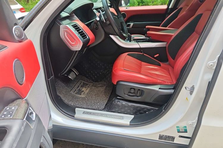 Used Land Rover Range Sport 2021 3.0 L6 YAO Black Edition Driver Seat