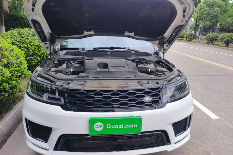 Used Land Rover Range Sport 2021 3.0 L6 YAO Black Edition Engine Bay