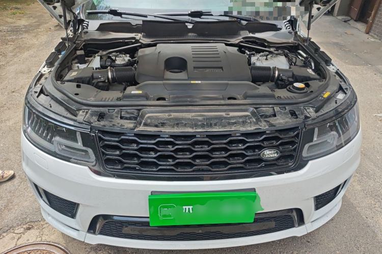 Used Land Rover Range Sport 2021 3.0 L6 YAO Black Edition Engine Bay