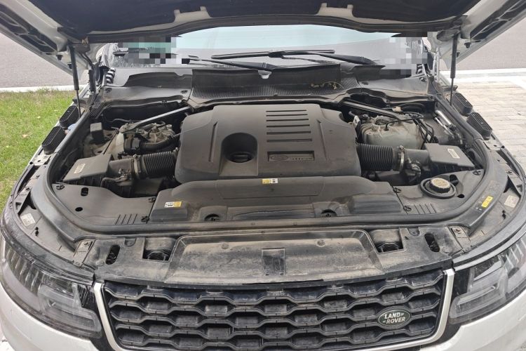 Used Land Rover Range Sport 2021 3.0 L6 SE Engine Bay