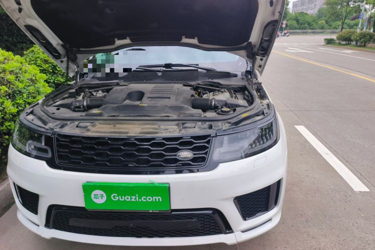 Used Land Rover Range Sport 2021 3.0 L6 YAO Black Edition Engine Bay Left