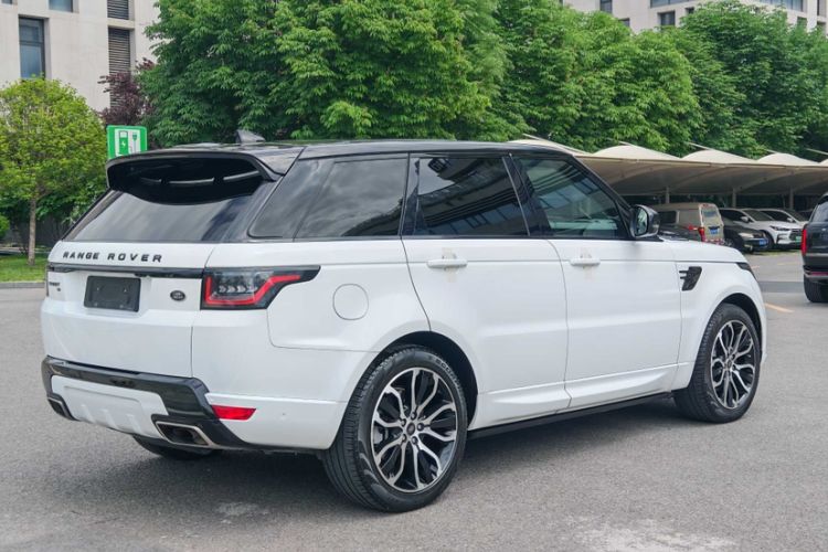 Used Land Rover Range Sport 2021 3.0 L6 YAO Black Edition Exterior 3
