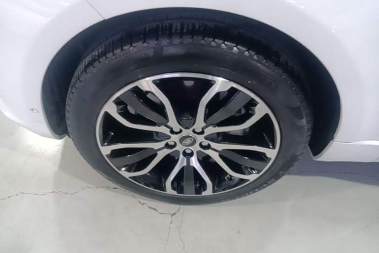 Used Land Rover Range Sport 2021 3.0 L6 YAO Black Edition Exterior 4