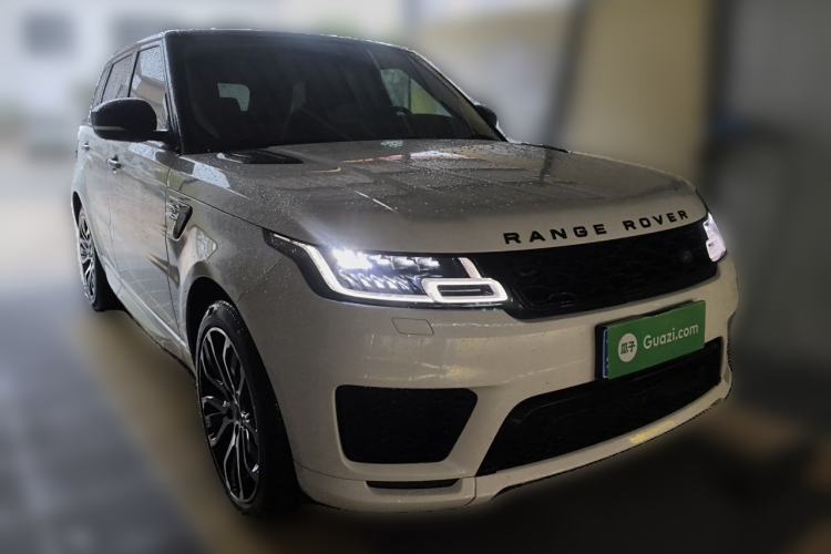 Used Land Rover Range Sport 2021 3.0 L6 YAO Black Edition Front Right 45 Deg