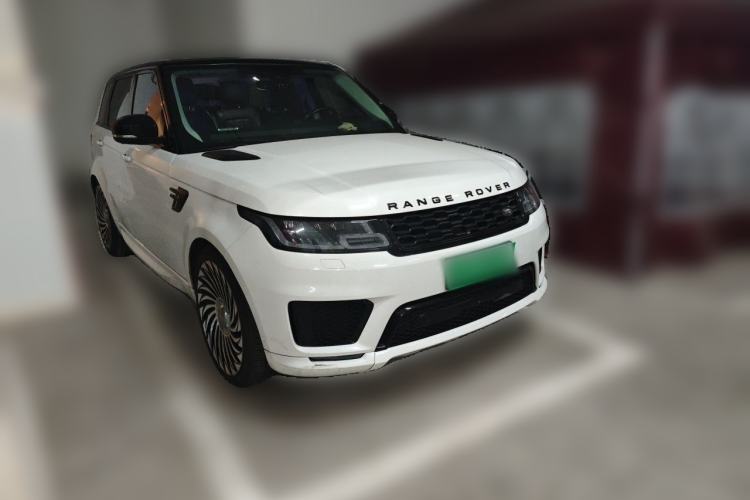 Used Land Rover Range Sport 2021 3.0 L6 YAO Black Edition Front Right 45 Deg