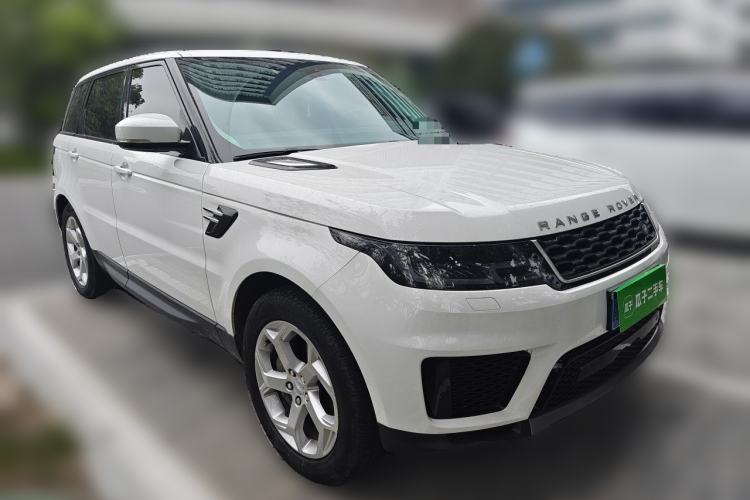 Used Land Rover Range Sport 2021 3.0 L6 SE Front Right 45 Deg