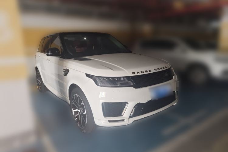 Used Land Rover Range Sport 2021 3.0 L6 YAO Black Edition Front Right 45 Deg