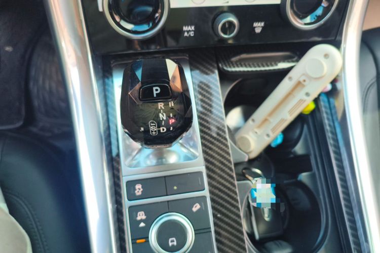 Used Land Rover Range Sport 2021 3.0 L6 SE Gear Lever