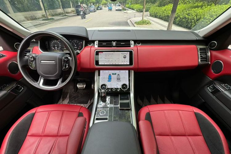 Used Land Rover Range Sport 2021 3.0 L6 YAO Black Edition Interior 1