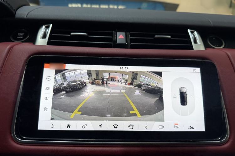 Used Land Rover Range Sport 2021 3.0 L6 YAO Black Edition Interior 3