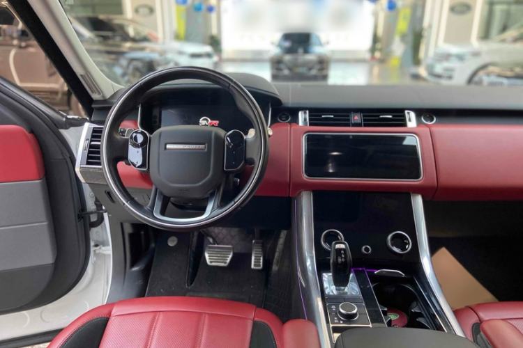 Used Land Rover Range Sport 2021 3.0 L6 YAO Black Edition Interior 3