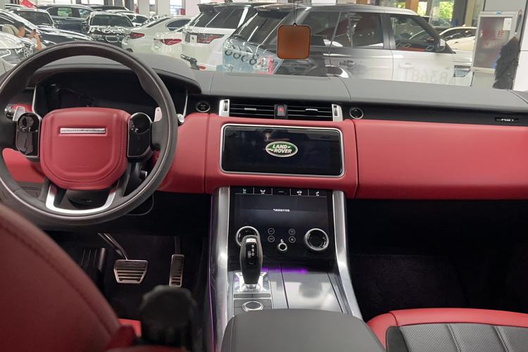 Used Land Rover Range Sport 2021 3.0 L6 HST Interior 3