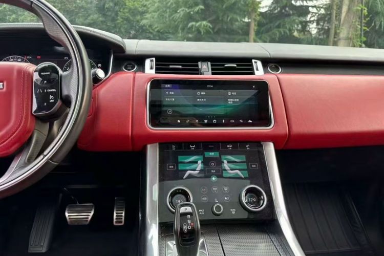 Used Land Rover Range Sport 2021 3.0 L6 YAO Black Edition Interior 3