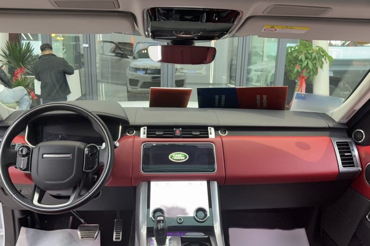 Used Land Rover Range Sport 2021 3.0 L6 YAO Black Edition Interior 3