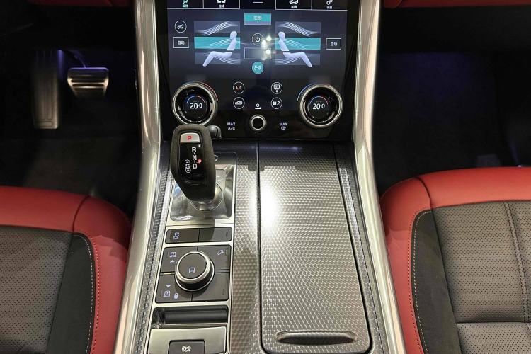 Used Land Rover Range Sport 2021 3.0 L6 HST Interior 4