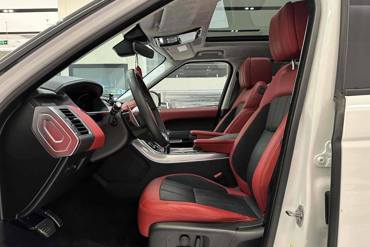 Used Land Rover Range Sport 2021 3.0 L6 HST Interior 5