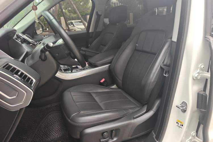 Used Land Rover Range Sport 2021 3.0 L6 SE Left Front Seat