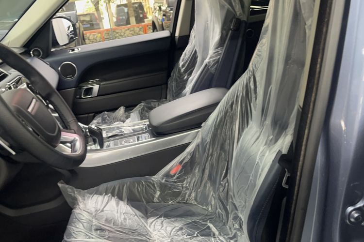 Used Land Rover Range Sport 2021 3.0 L6 YAO Black Edition Left Front Seat