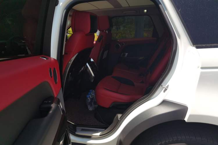 Used Land Rover Range Sport 2021 3.0 L6 YAO Black Edition Left Rear Seat