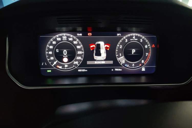 Used Land Rover Range Sport 2021 3.0 L6 YAO Black Edition Odometer Close Up