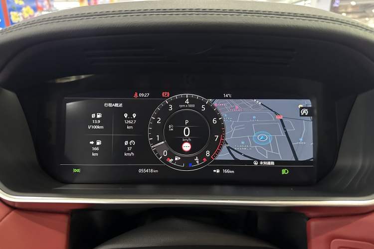Used Land Rover Range Sport 2021 3.0 L6 YAO Black Edition Odometer Close Up