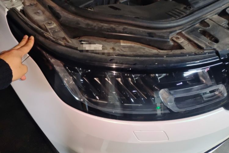 Used Land Rover Range Sport 2021 3.0 L6 YAO Black Edition Right Front Headlight