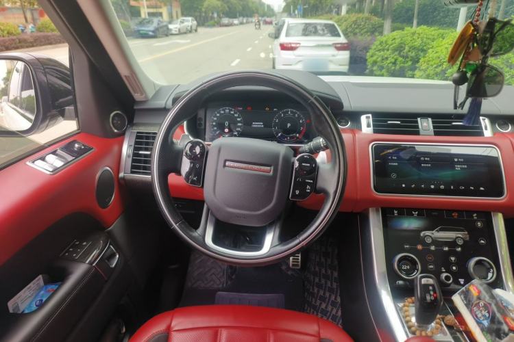 Used Land Rover Range Sport 2021 3.0 L6 YAO Black Edition Steering Wheel