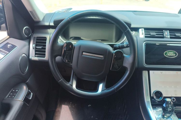 Used Land Rover Range Sport 2021 3.0 L6 SE Steering Wheel