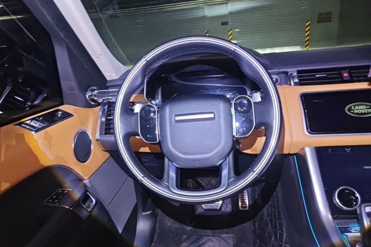 Used Land Rover Range Sport 2021 3.0 L6 YAO Black Edition Steering Wheel