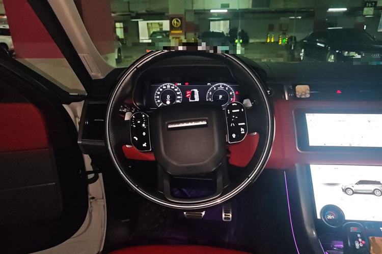 Used Land Rover Range Sport 2021 3.0 L6 YAO Black Edition Steering Wheel