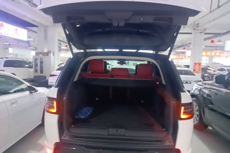 Used Land Rover Range Sport 2021 3.0 L6 YAO Black Edition Trunk