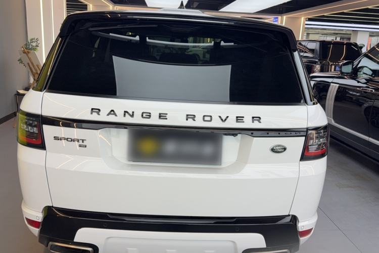 Used Land Rover Range Sport 2021 3.0 L6 YAO Black Edition Trunk